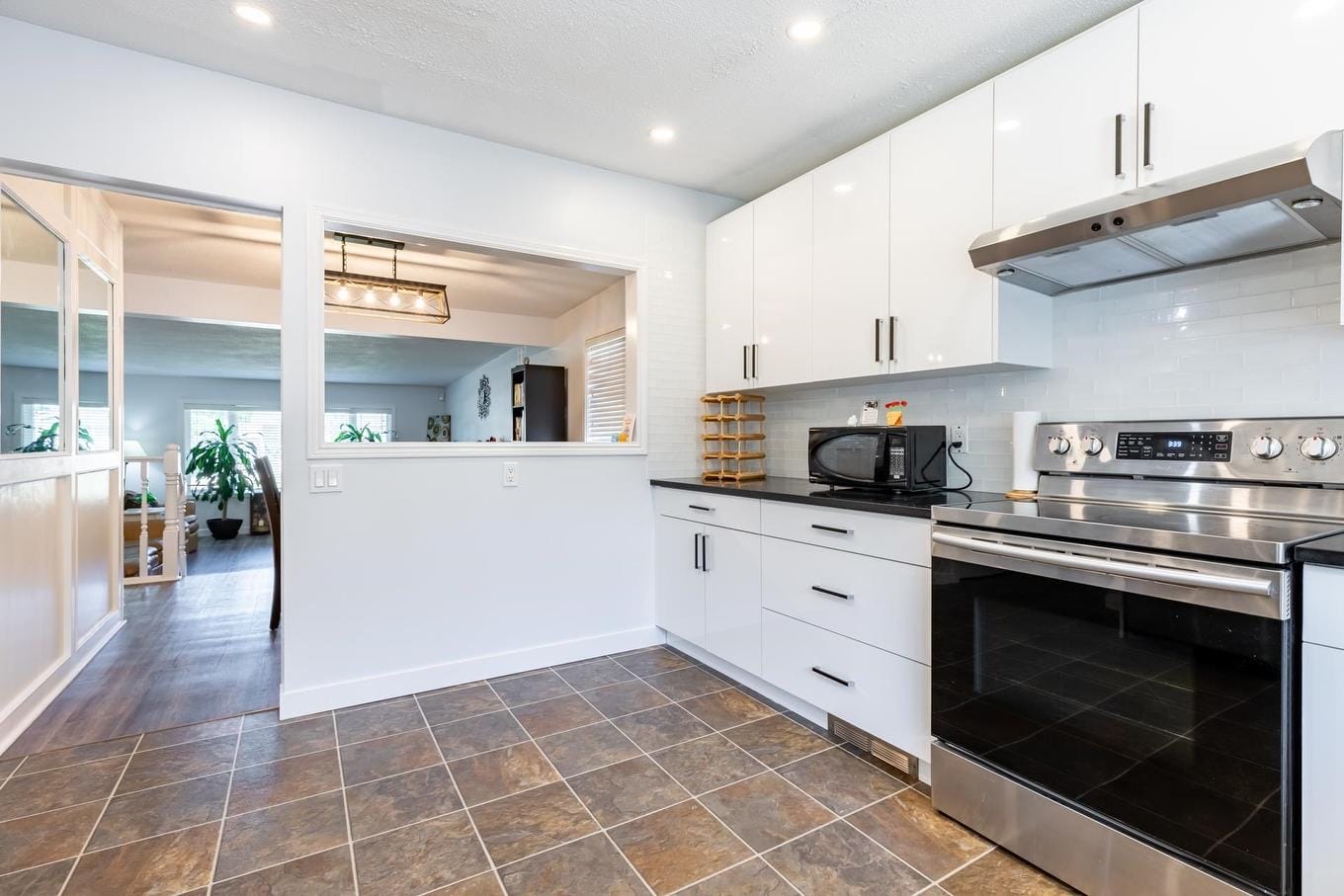 Cabinets Painters hamilton